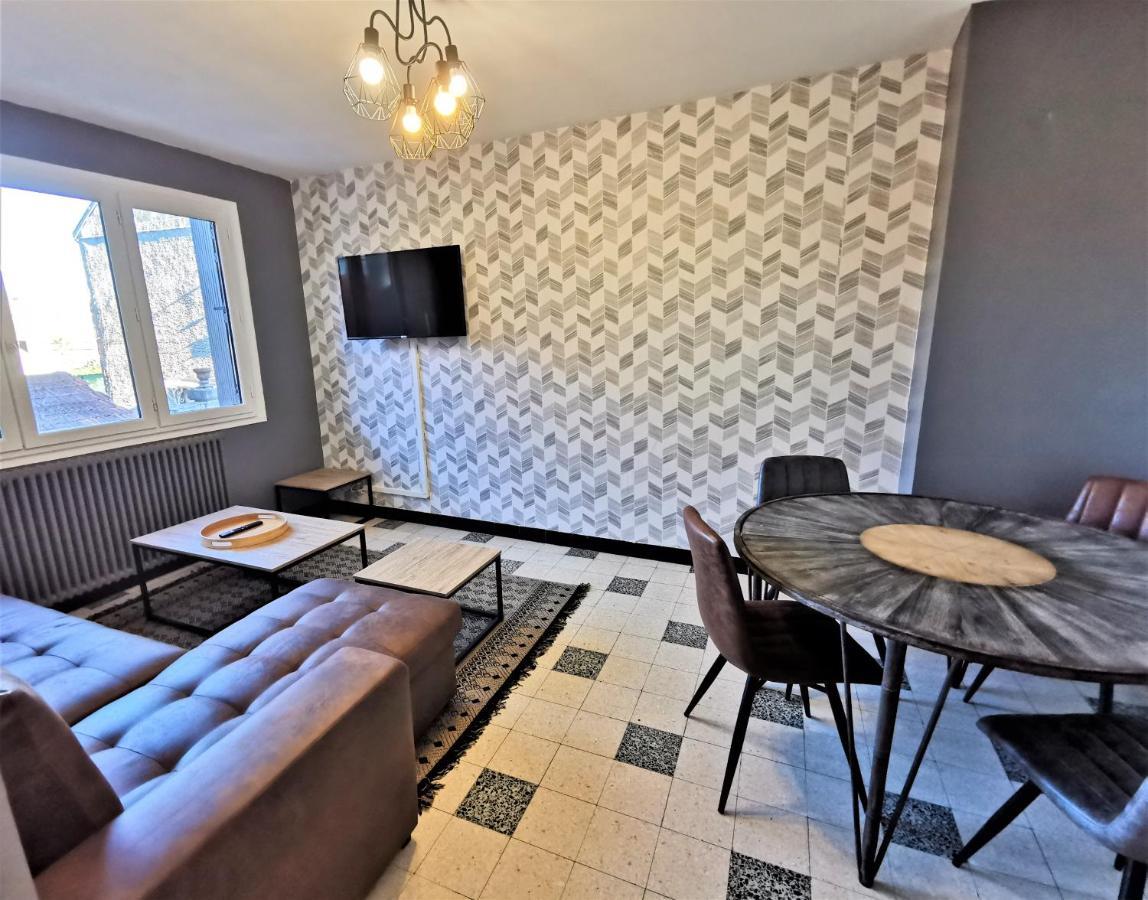 Appartement Tout Confort Refait A Neuf Moulins  Eksteriør billede